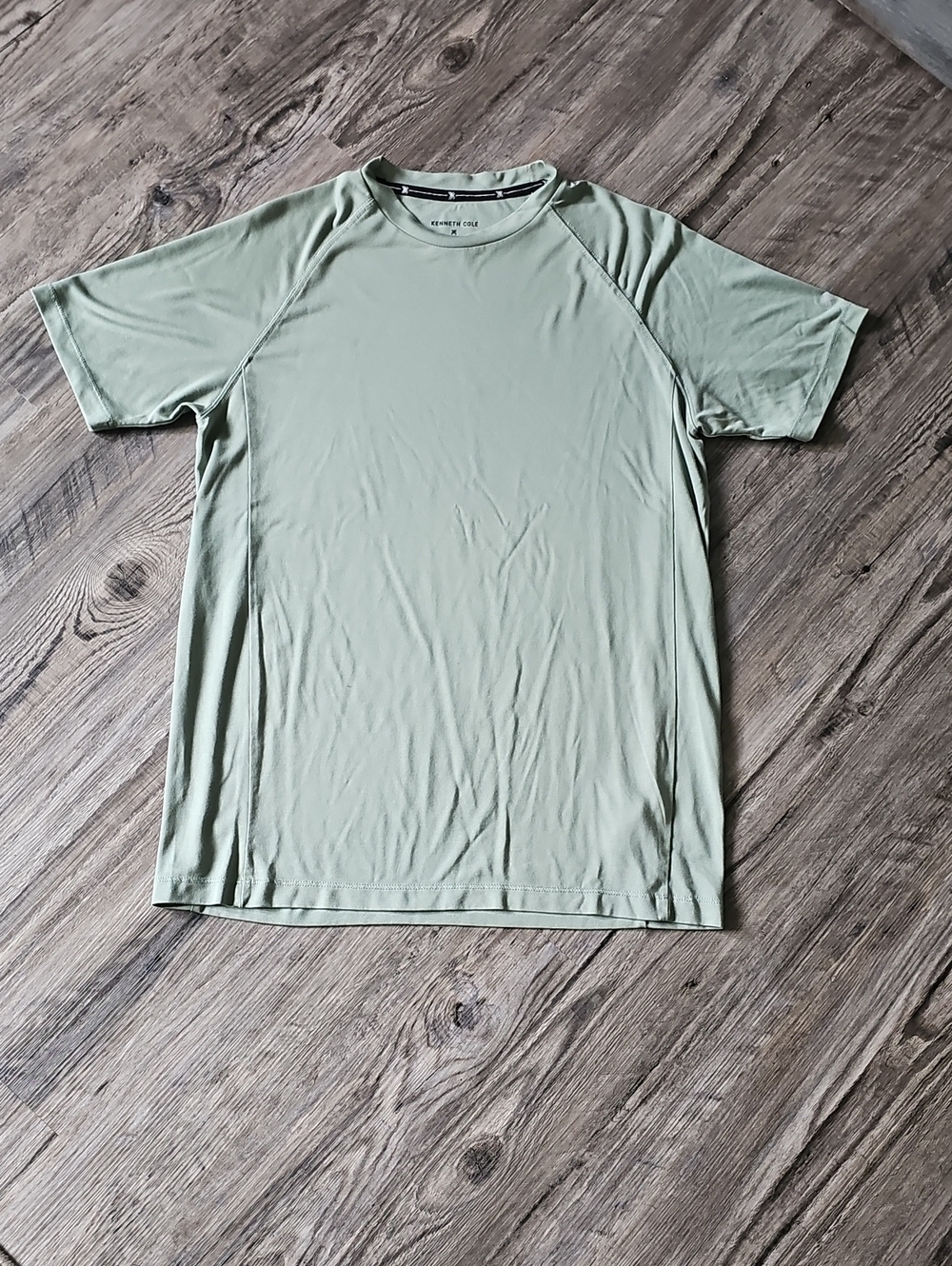 Kenneth Cole Short-Sleeve Performance Tee - Sage Green